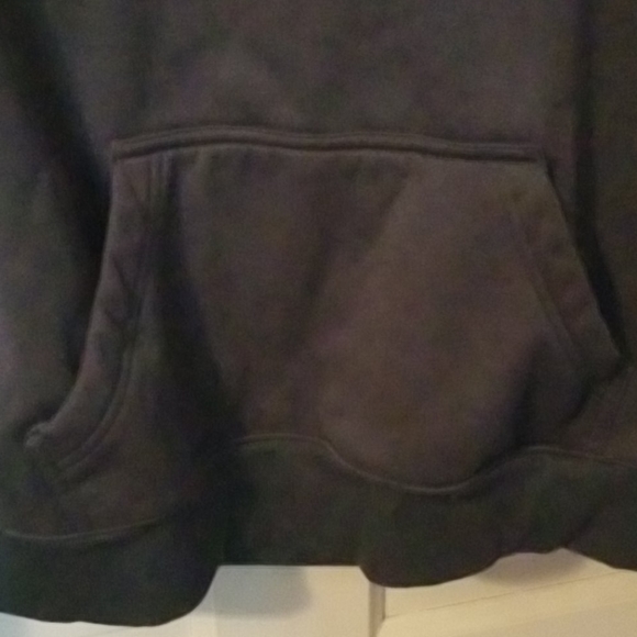 Under armour hoodie - Picture 5 of 7